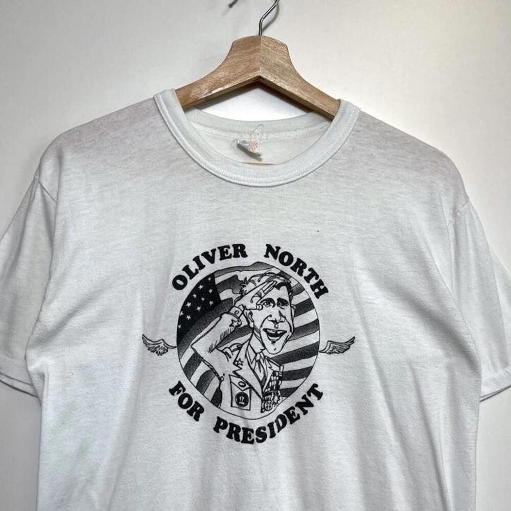 Vintage 70s 80s Oliver North For President White T-shirt Size L Ollie North